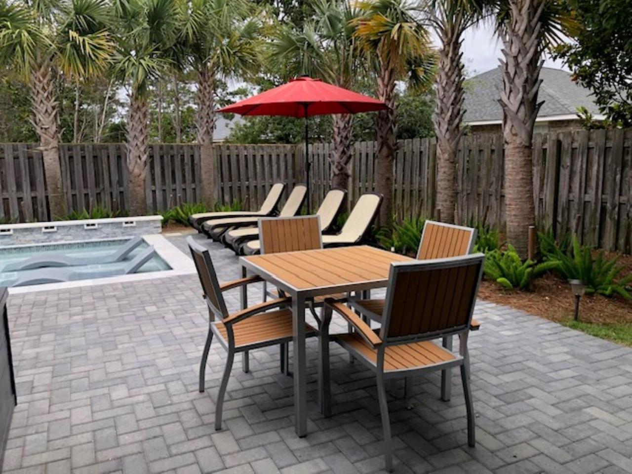 Beautiful Pet Friendly Home! New Tropical Pool, Opt Golf Cart And Pool Heat, Minutes To Beach Destin Exterior foto