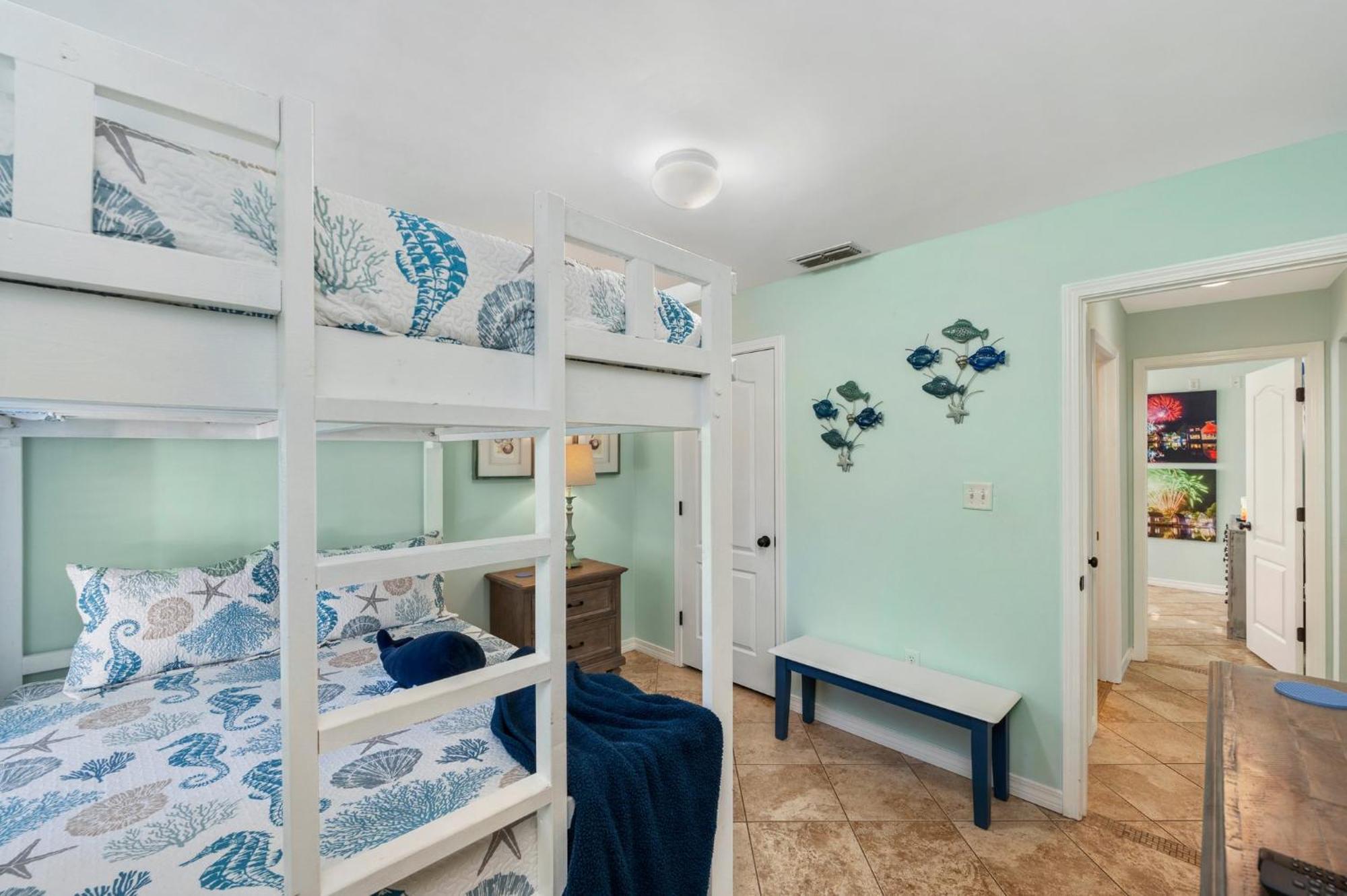 Beautiful Pet Friendly Home! New Tropical Pool, Opt Golf Cart And Pool Heat, Minutes To Beach Destin Exterior foto